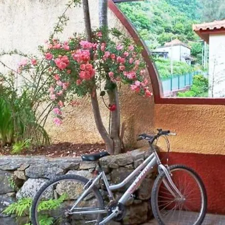 Casa Da Lagoa Bb Or Hb Options * Santana